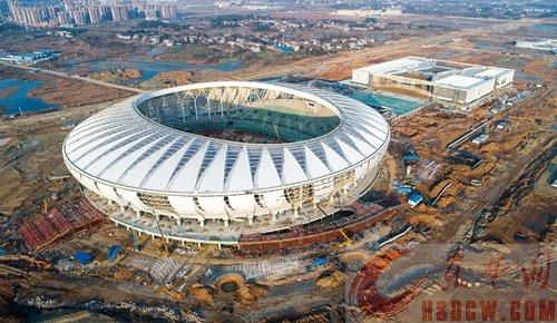 黄石奥体中心项目迎来施工高峰.jpg